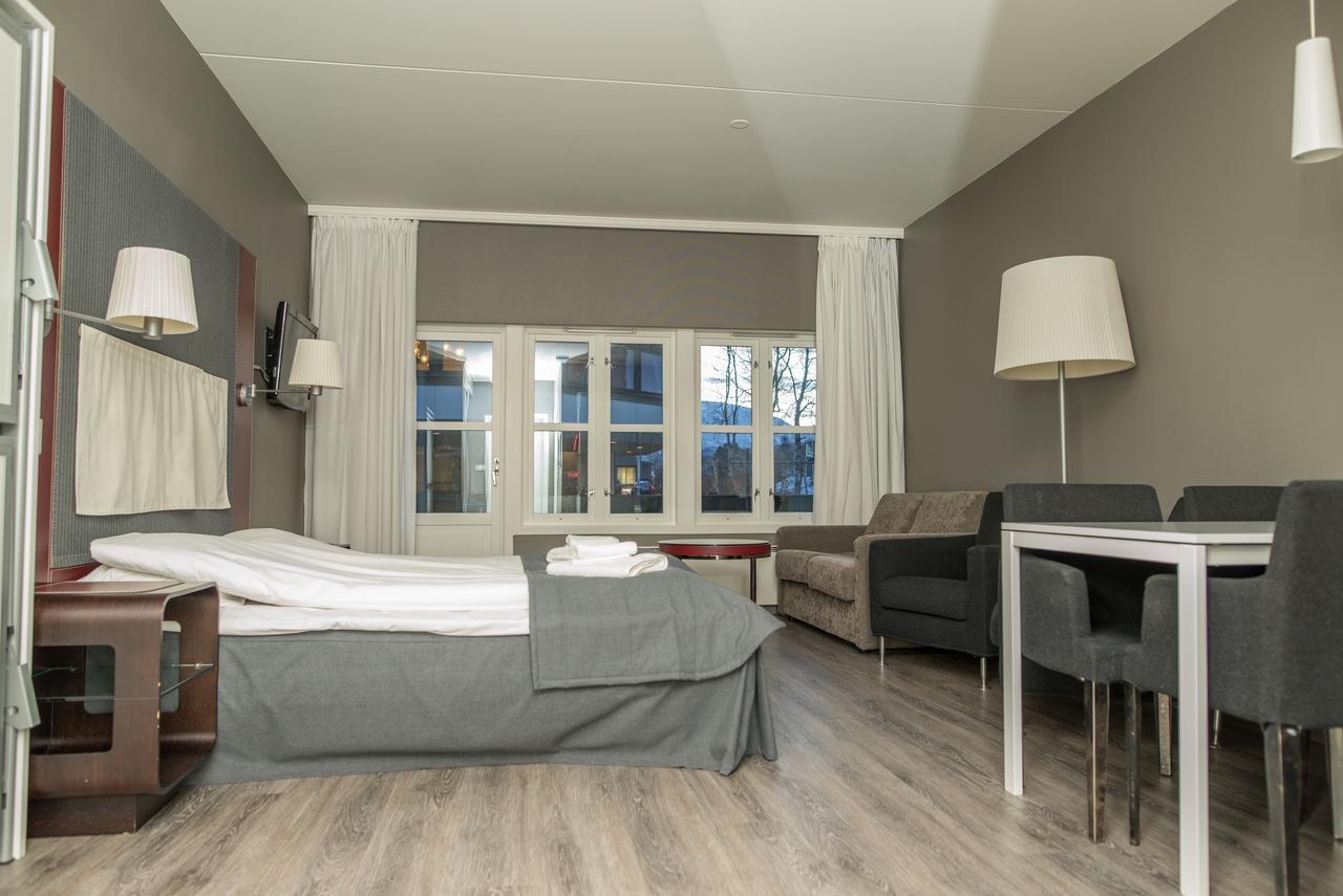 Oppdal Gjestetun Hotell エクステリア 写真